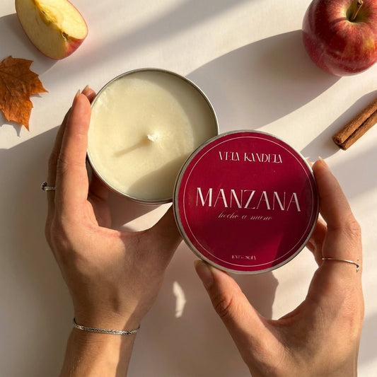 Vela aromática en lata Manzana Especiada de soja natural