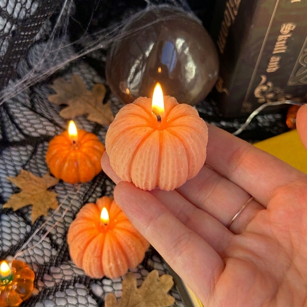 Composición de velas Calabaza Clásica para decoración otoñal