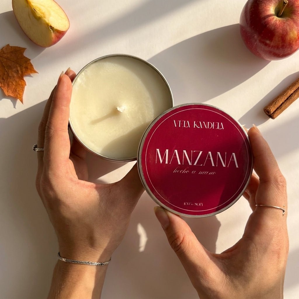 Vela aromática en lata Manzana Especiada de soja natural